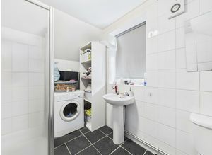 Flat One Bathroom- click for photo gallery